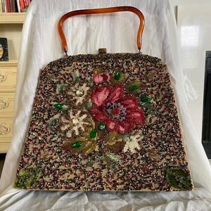Circa 1950s - 1960s Soure Beaded Tapestry Purse‎
